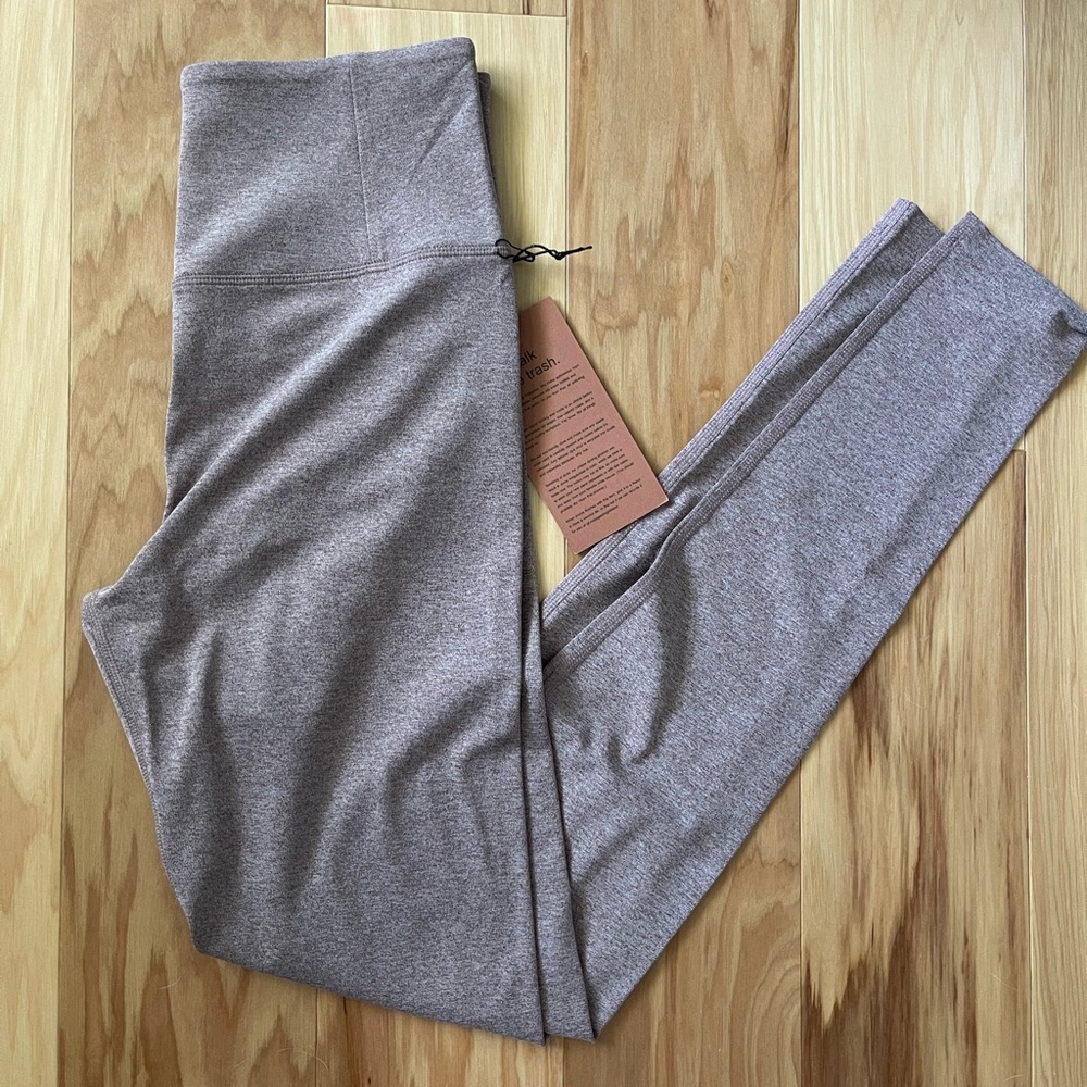 Girlfriend Collective cocoon float leggings